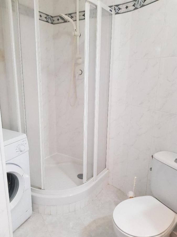 Luxury Studio Apartment 2 Night Minimum Stay Until June 31St!! ตอร์ร็อกซ์ ภายนอก รูปภาพ
