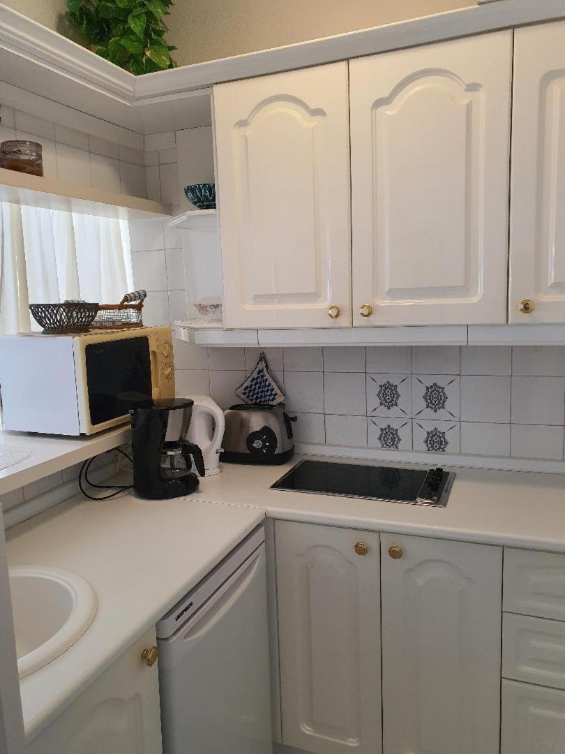 Luxury Studio Apartment 2 Night Minimum Stay Until June 31St!! ตอร์ร็อกซ์ ภายนอก รูปภาพ